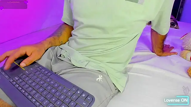 Snapshot of 6_bunny_9 chatting on 15, 1, 2025 6 bunny 9 online show from 15, 1, 2025