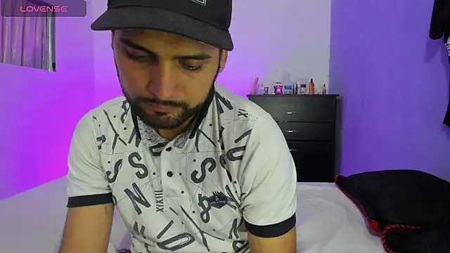 Snapshot of 6_bunny_9 chatting on 15, 2, 2025 6 bunny 9 online show from 15, 2, 2025