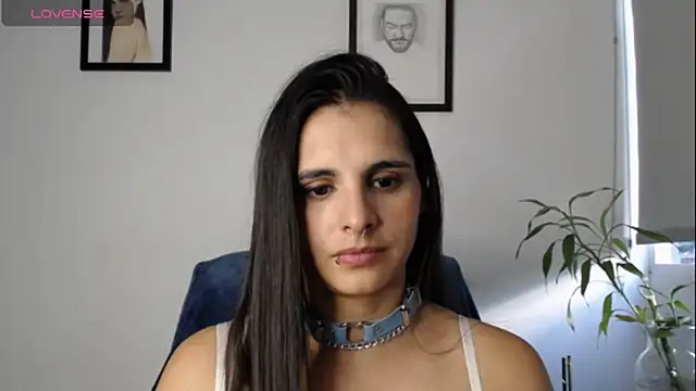 Snapshot of alma_violeta chatting on 17, 1, 2025 alma violeta online show from 17, 1, 2025