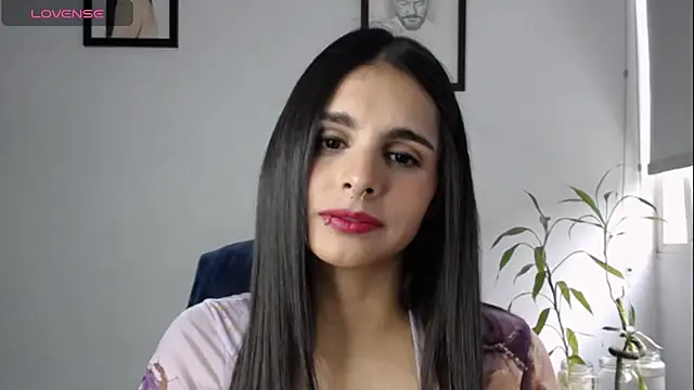 Snapshot of alma_violeta chatting on 19, 1, 2025 alma violeta online show from 19, 1, 2025
