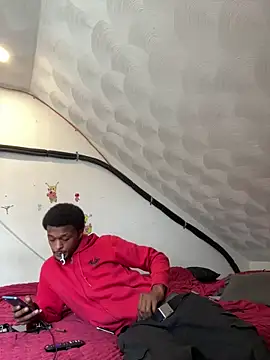 Snapshot of rayyymack chatting on 18, 6, 2026 rayyymack online show from 18, 6, 2026