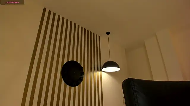 ValeriaRiveraX online show from 28, 2, 2025