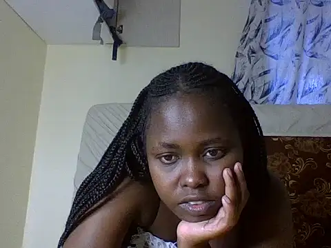 Sweetcecie01 online show from 7, 10, 2025