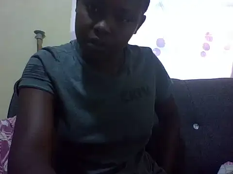 Sweetcecie01 online show from 11, 4, 2026