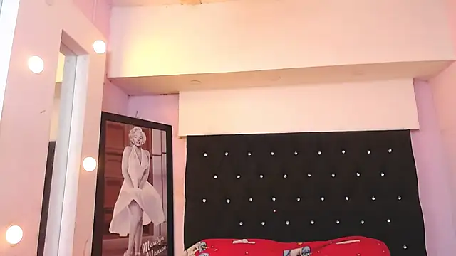 Snapshot of kittybonxx chatting on 27, 11, 2025 kittybonxx online show from 27, 11, 2025