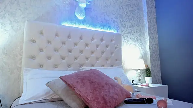 MalejaSanz online show from 12, 3, 2025