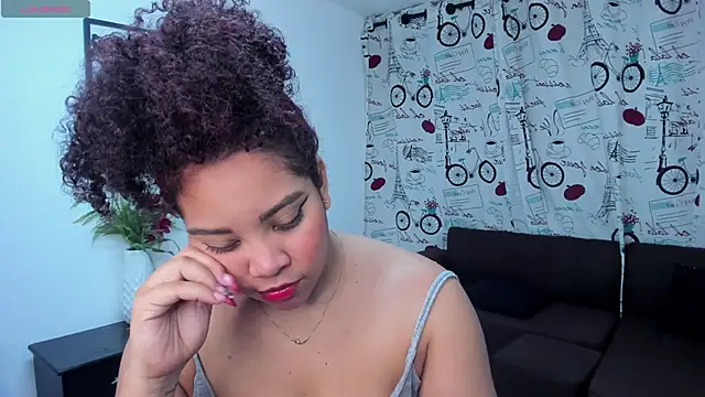 Snapshot of AngelaCoffee chatting on 27, 2, 2025 AngelaCoffee online show from 27, 2, 2025