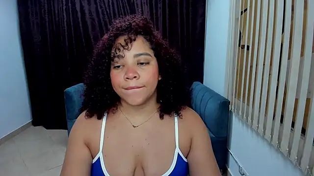 Snapshot of AngelaCoffee chatting on 18, 3, 2025 AngelaCoffee online show from 18, 3, 2025