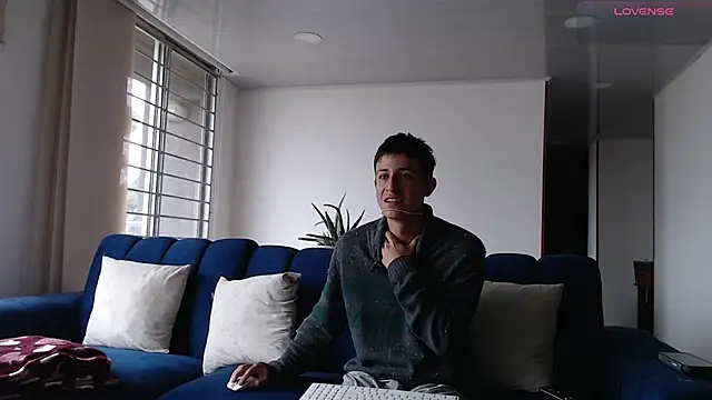 ashely ryan24 online show from 11, 3, 2025