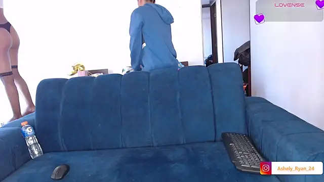 ashely ryan24 online show from 7, 11, 2025