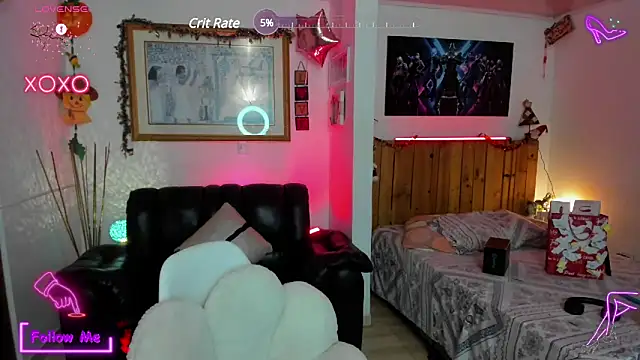 LauGrayJ online show from 5, 1, 2025