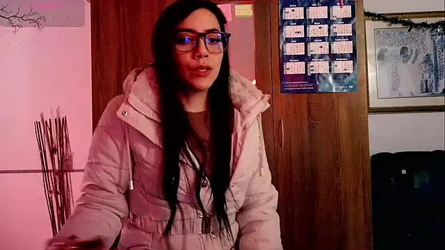 LauGrayJ online show from 1, 2, 2026