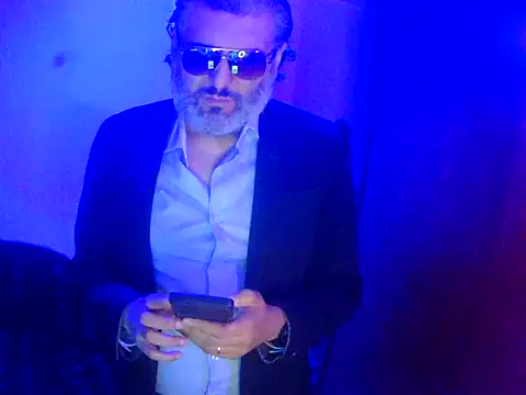 BushBator online show from 6, 12, 2024