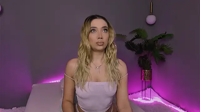 Snapshot of Jessielle chatting on 26, 3, 2026 Jessielle online show from 26, 3, 2026