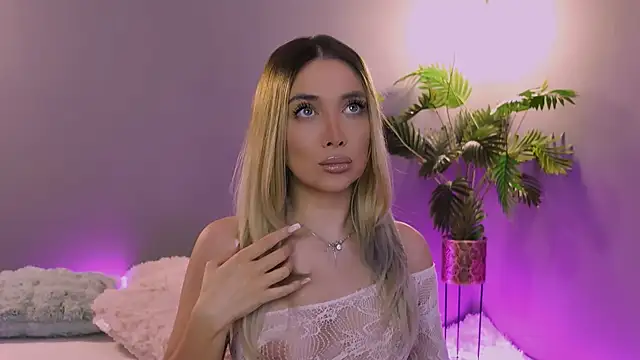 Snapshot of Jessielle chatting on 28, 3, 2026 Jessielle online show from 28, 3, 2026