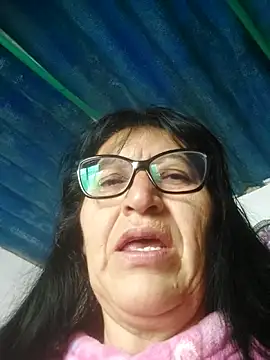 Snapshot of clarita_01 chatting on 3, 5, 2026 clarita 01 online show from 3, 5, 2026