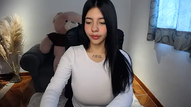 Snapshot of Alin_Aly chatting on 10, 9, 2025 Alin Aly online show from 10, 9, 2025