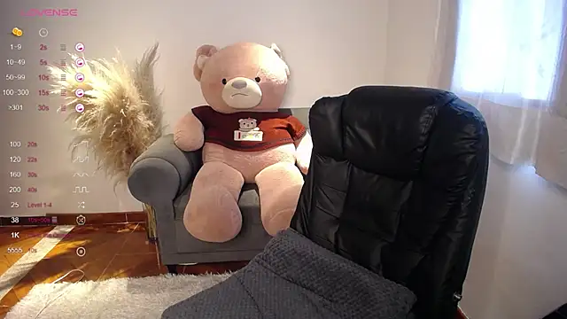 Alin Aly online show from 6, 4, 2026