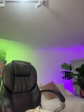 JANYLOVE   online show from 2, 6, 2026