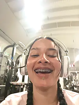 Snapshot of _vaness chatting on 30, 12, 2024 vaness online show from 30, 12, 2024