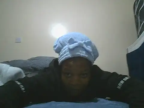 Snapshot of clakemmy250 chatting on 15, 6, 2026 clakemmy250 online show from 15, 6, 2026