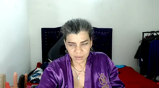 Snapshot of vikyadams chatting on 19, 3, 2025 vikyadams online show from 19, 3, 2025