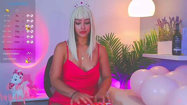 Snapshot of catalina__lovers chatting on 31, 1, 2025 catalina lovers online show from 31, 1, 2025