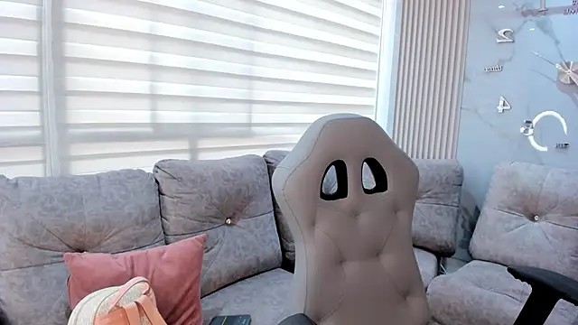 Violet spencer online show from 28, 2, 2025