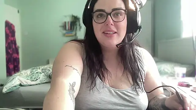 clara lu online show from 10, 3, 2025