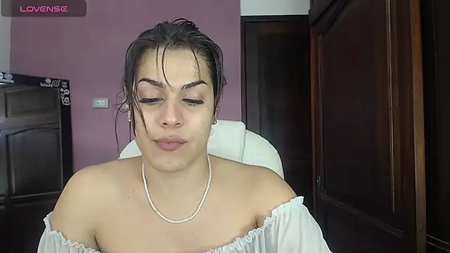 Luciana Ortiz1 online show from 28, 2, 2025