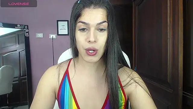 Luciana Ortiz1 online show from 5, 3, 2025