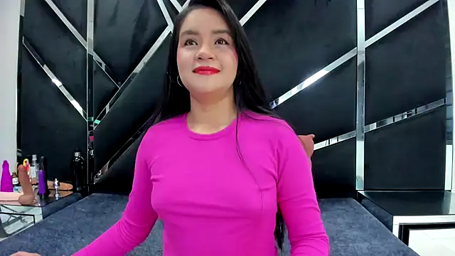 Snapshot of Ivanna18_x chatting on 28, 9, 2025 Ivanna18 x online show from 28, 9, 2025
