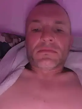 Snapshot of AttractiveSilk5 chatting on 23, 5, 2026 AttractiveSilk5 online show from 23, 5, 2026