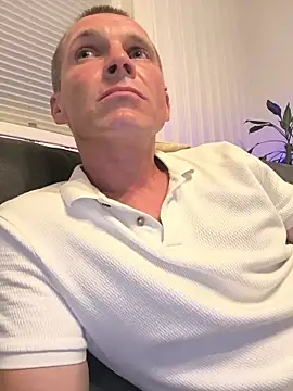 Snapshot of AttractiveSilk5 chatting on 26, 6, 2026 AttractiveSilk5 online show from 26, 6, 2026