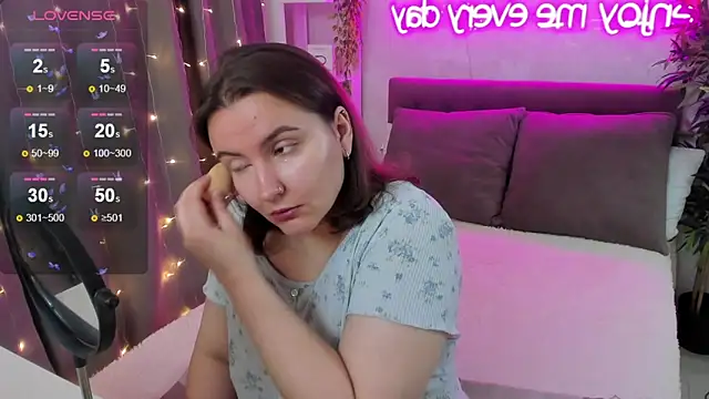 FeralPeach online show from 23, 11, 2025