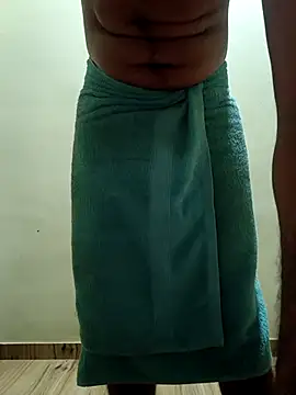 Snapshot of Collegeboywithbigweapan21 chatting on 6, 5, 2026 Collegeboywithbigweapan21 online show from 6, 5, 2026