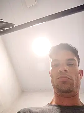 Snapshot of 719610 chatting on 9, 10, 2025 719610 online show from 9, 10, 2025