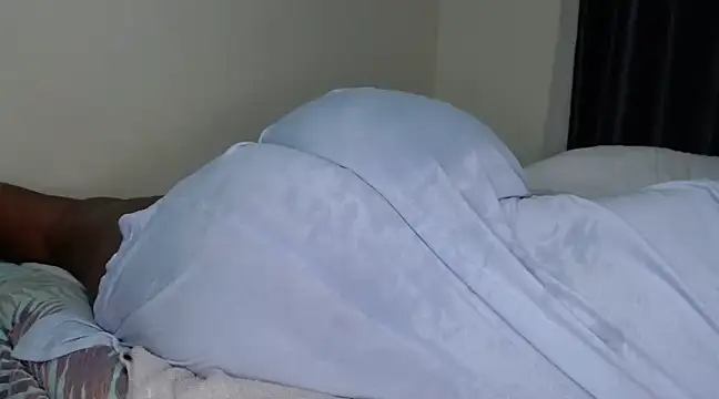 Nicole-stacy online show from 20, 3, 2025