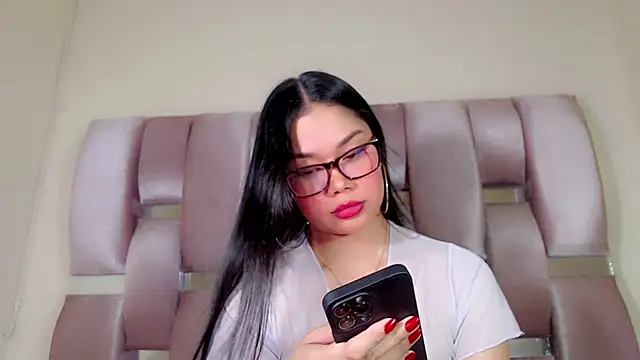 JasmineMoore online show from 29, 7, 2026