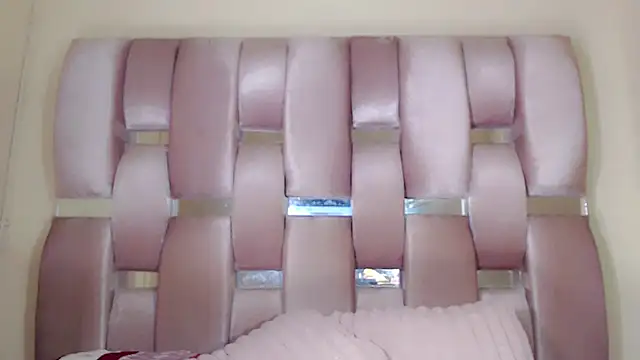 JasmineMoore online show from 30, 7, 2026