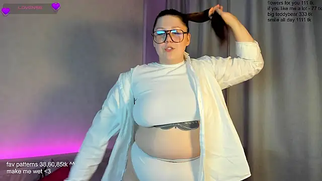 Ruth Oliver online show from 8, 3, 2025