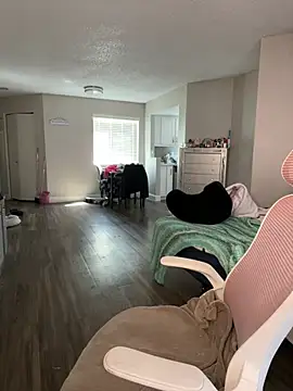 SafeinouterSpace online show from 7, 4, 2026