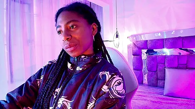 Snapshot of Queen_perla_ chatting on 15, 7, 2026 Queen perla online show from 15, 7, 2026