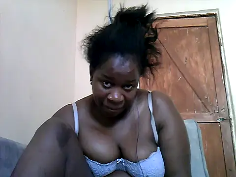 Snapshot of Sexy_valentine001 chatting on 15, 9, 2025 Sexy valentine001 online show from 15, 9, 2025