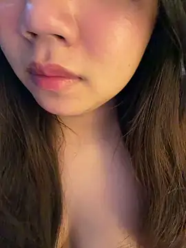 Snapshot of Hotellinh12 chatting on 31, 5, 2026 Hotellinh12 online show from 31, 5, 2026