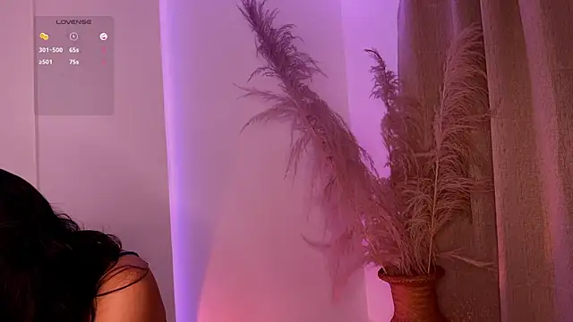 Snapshot of ally_muller_ chatting on 9, 1, 2026 ally muller online show from 9, 1, 2026