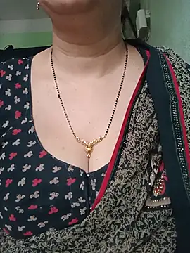 Snapshot of Rosy-B chatting on 26, 6, 2026 Rosy-B online show from 26, 6, 2026
