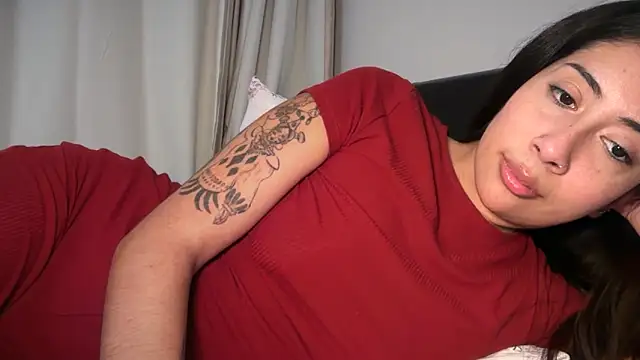 Snapshot of LorenaAnderson chatting on 15, 2, 2026 LorenaAnderson online show from 15, 2, 2026