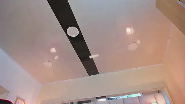 mariiahneedles online show from 14, 1, 2025