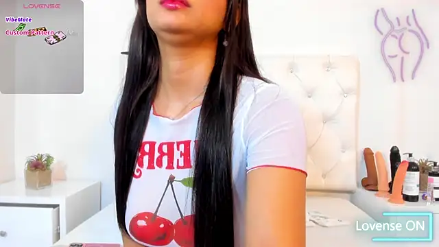 DulceColeman online show from 15, 10, 2025